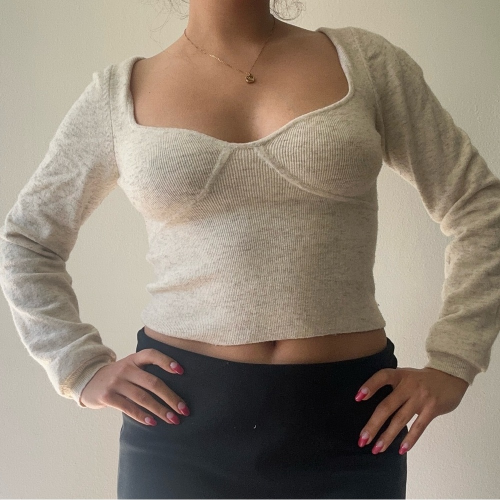 Aritzia long sleeve
